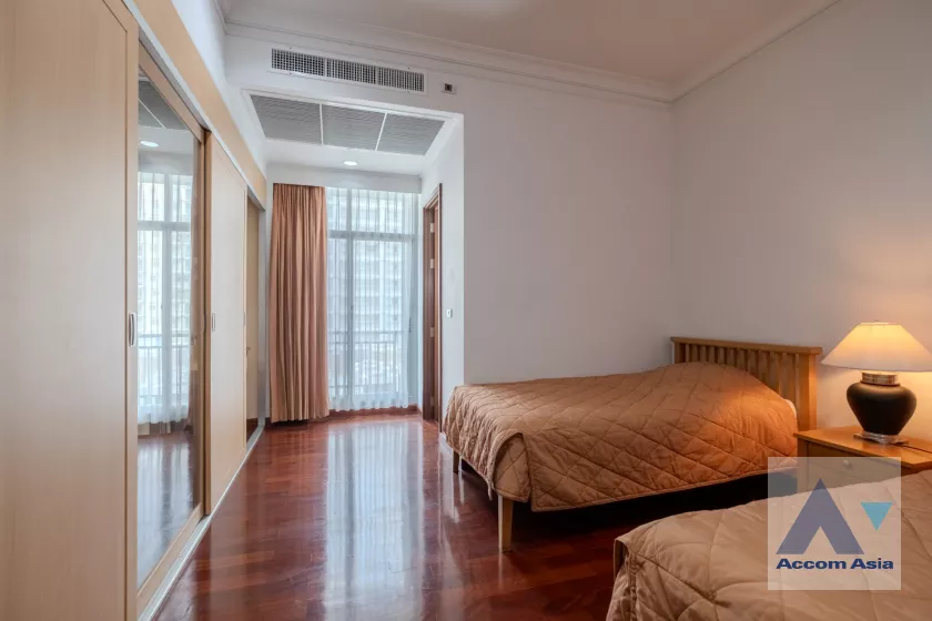 23  4 br Apartment For Rent in Sukhumvit ,Bangkok BTS Ploenchit at Apartment For RENT 1417270