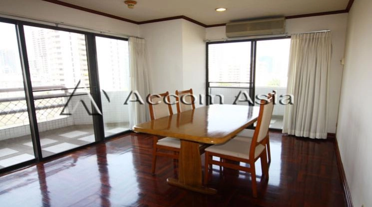 unit 2 Bedrooms  Condominium For Rent in Sukhumvit, Bangkok  near BTS Phrom Phong (1517272)