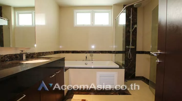 10  3 br Apartment For Rent in Sukhumvit ,Bangkok BTS Phrom Phong at Fully Furnished Suites 1417283