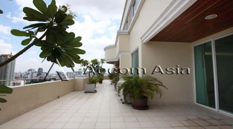 unitBig Balcony, Duplex Condo, Penthouse, Pet friendly |  4 Bedrooms  Apartment For Rent in Sukhumvit, Bangkok  near BTS Phrom Phong (1417284)