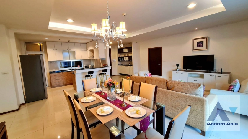 unitPet friendly |  3 Bedrooms  Apartment For Rent in Sukhumvit, Bangkok  near BTS Phrom Phong (1417287)