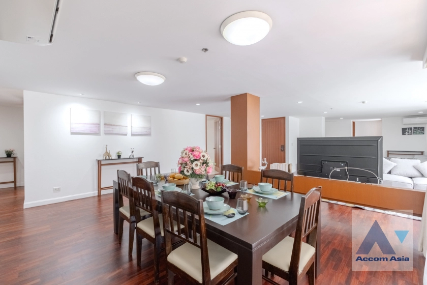  1  4 br Apartment For Rent in Silom ,Bangkok BTS Surasak at High-end Low Rise  1417305