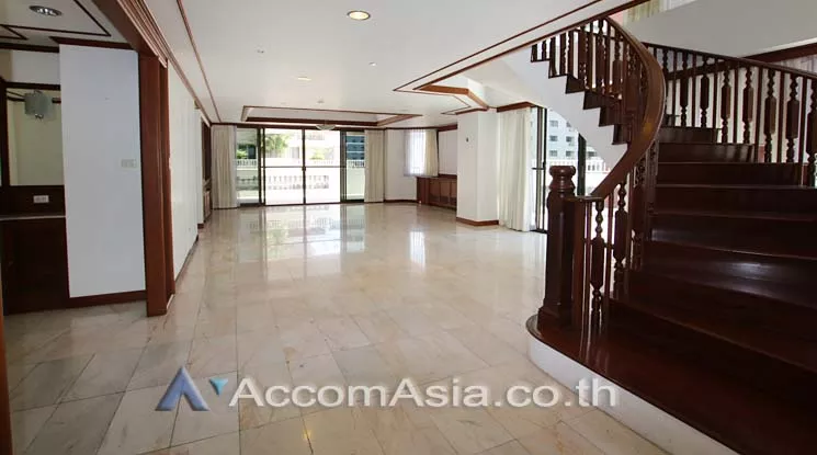 Duplex Condo, Penthouse, Pet friendly |  High rise and Peaceful Apartment  4 Bedroom for Rent BTS Ratchadamri in Ploenchit Bangkok