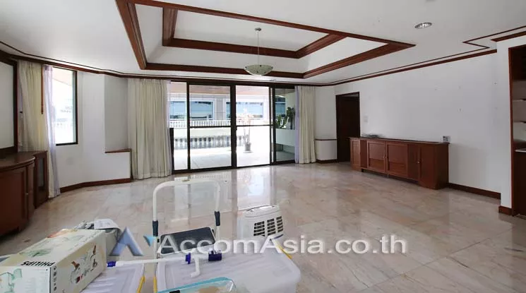 4  4 br Apartment For Rent in Ploenchit ,Bangkok BTS Ratchadamri at High rise and Peaceful 1417324