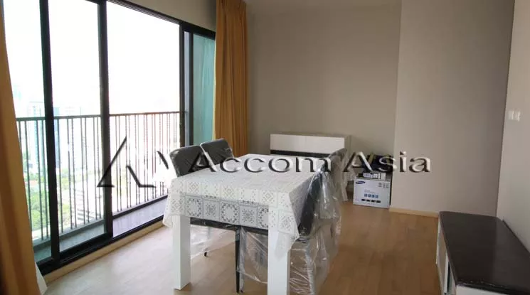 unit 1 Bedroom  Condominium For Rent & Sale in Sukhumvit, Bangkok  near BTS Ekkamai (1517351)