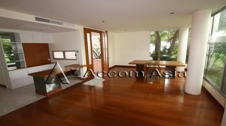 5  3 br House For Rent in Sukhumvit ,Bangkok BTS Thong Lo 2317500