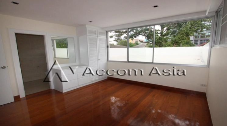 7  3 br House For Rent in Sukhumvit ,Bangkok BTS Thong Lo 2317500