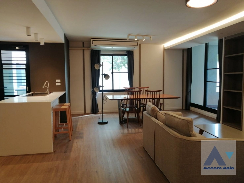 unitPet friendly |  3 Bedrooms  Apartment For Rent in Sukhumvit, Bangkok  near BTS Asok - MRT Sukhumvit (1417506)