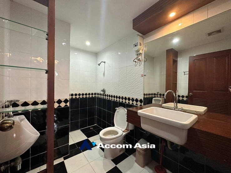 9  4 br Townhouse for rent and sale in Sukhumvit ,Bangkok BTS Phrom Phong at Villa 49 1817514