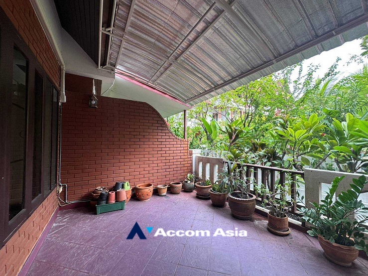 12  4 br Townhouse for rent and sale in Sukhumvit ,Bangkok BTS Phrom Phong at Villa 49 1817514