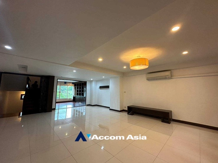 4  4 br Townhouse for rent and sale in Sukhumvit ,Bangkok BTS Phrom Phong at Villa 49 1817514