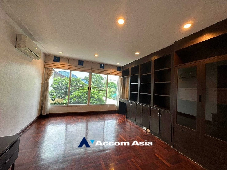 7  4 br Townhouse for rent and sale in Sukhumvit ,Bangkok BTS Phrom Phong at Villa 49 1817514