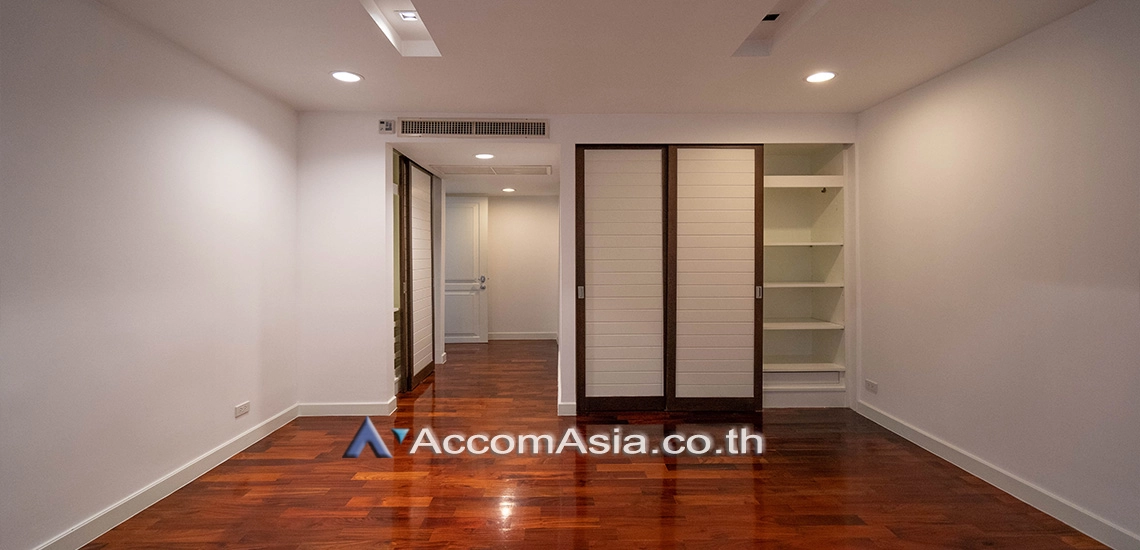 7  3 br Condominium For Rent in Sathorn ,Bangkok BTS Chong Nonsi - BRT Sathorn at Narathorn Place 1517533