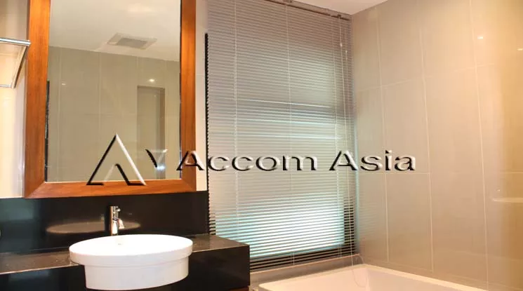 9  1 br Condominium For Rent in Sathorn ,Bangkok BTS Sala Daeng - MRT Lumphini at Sathorn Gardens 1517588