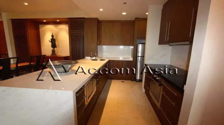 5  2 br Condominium For Rent in Silom ,Bangkok BTS Sala Daeng - MRT Silom at The Legend Saladaeng 1517604
