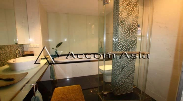 9  2 br Condominium For Rent in Silom ,Bangkok BTS Sala Daeng - MRT Silom at The Legend Saladaeng 1517604