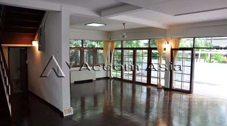 8  5 br House for rent and sale in Sukhumvit ,Bangkok BTS Thong Lo at Privacy Living 50109
