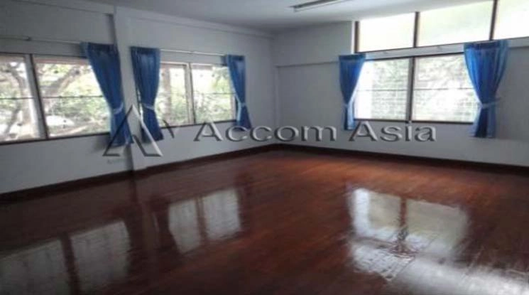 7  2 br House for rent and sale in Sukhumvit ,Bangkok BTS Ekkamai 1717655