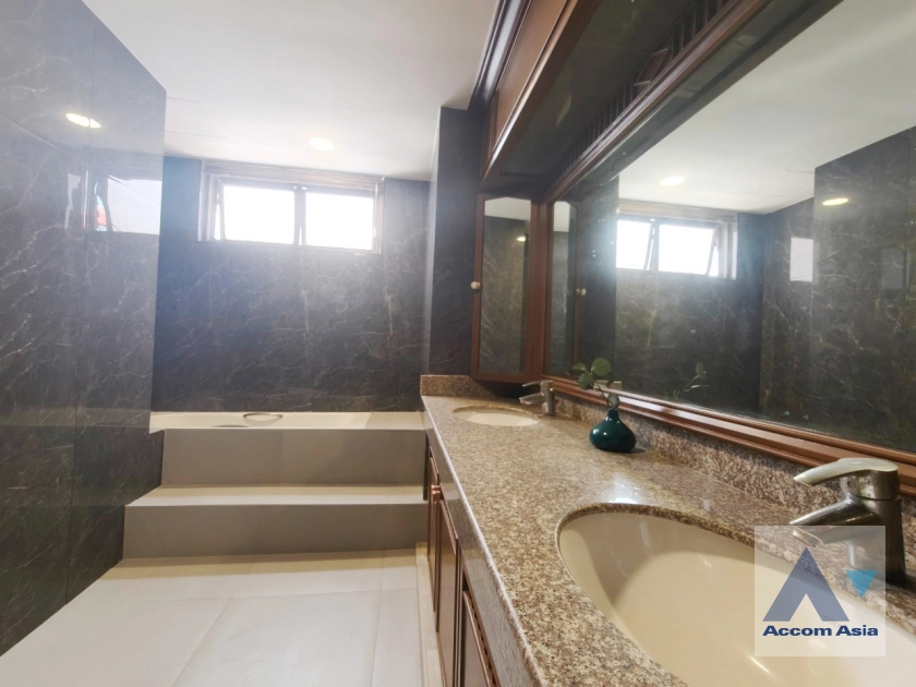 15  4 br Apartment for rent and sale in Sukhumvit ,Bangkok BTS Phrom Phong at Pet friendly - High rise Apartment in Phrom Phong 1417666