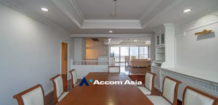 Big Balcony, Pet friendly |  3 Bedrooms  Apartment For Rent in Sukhumvit, Bangkok  near BTS Phrom Phong (1417669)