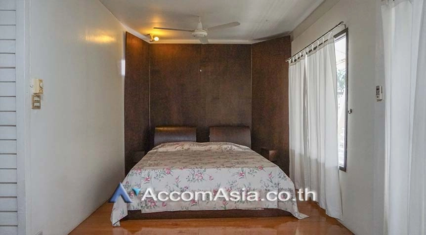 9  2 br House For Rent in Ploenchit ,Bangkok BTS Ratchadamri 20706