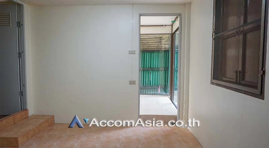 12  2 br House For Rent in Ploenchit ,Bangkok BTS Ratchadamri 20706