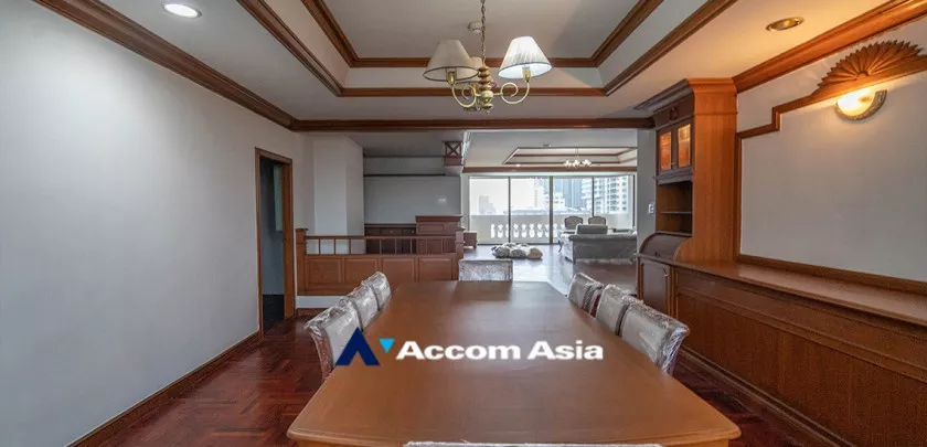 Big Balcony, Pet friendly |  3 Bedrooms  Apartment For Rent in Sukhumvit, Bangkok  near BTS Phrom Phong (1417670)