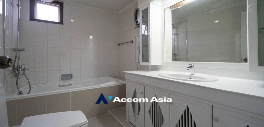 11  4 br Apartment For Rent in Sukhumvit ,Bangkok BTS Phrom Phong at Pet friendly - High rise Apartment in Phrom Phong 1417670