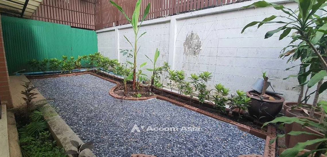 16  2 br House for rent and sale in Ploenchit ,Bangkok BTS Ratchadamri 90266