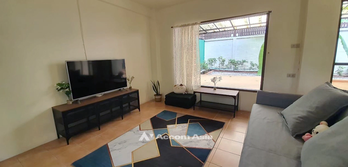 6  2 br House for rent and sale in Ploenchit ,Bangkok BTS Ratchadamri 90266