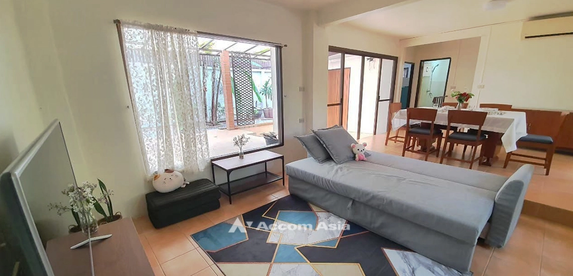 5  2 br House for rent and sale in Ploenchit ,Bangkok BTS Ratchadamri 90266