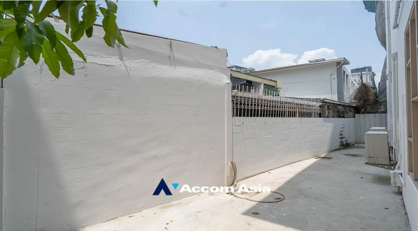 24  3 br House For Rent in Sukhumvit ,Bangkok BTS Phrom Phong 1917680