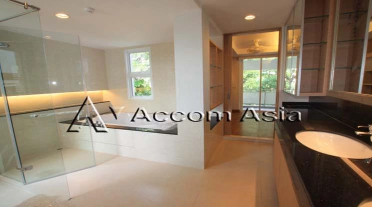 9  5 br Apartment For Rent in Sathorn ,Bangkok BTS Chong Nonsi at Cozy Low-Rise Apartment in a Premium Compound 1417682