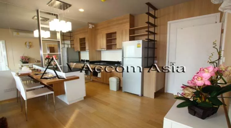 unit 1 Bedroom  Condominium For Rent in Charoen Nakhon, Bangkok  near BTS Krung Thon Buri (1517687)