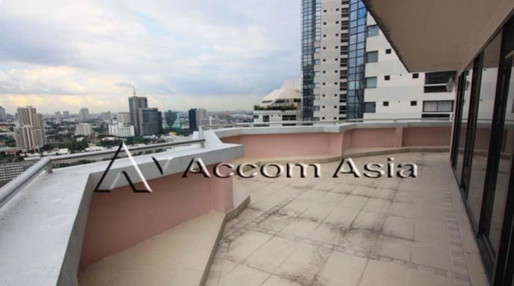 unitDuplex Condo, Penthouse, Pet friendly |  4 Bedrooms  Condominium For Rent in Sukhumvit, Bangkok  (1517712)