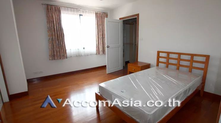5  3 br Apartment For Rent in Sathorn ,Bangkok BTS Sala Daeng - MRT Lumphini at Secluded Ambiance 1417722