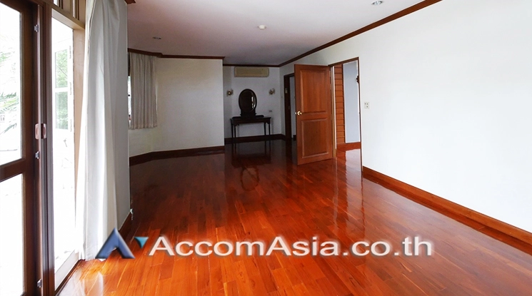  1  4 br House For Rent in Dusit ,Bangkok  at House by Chaophraya River 1817739