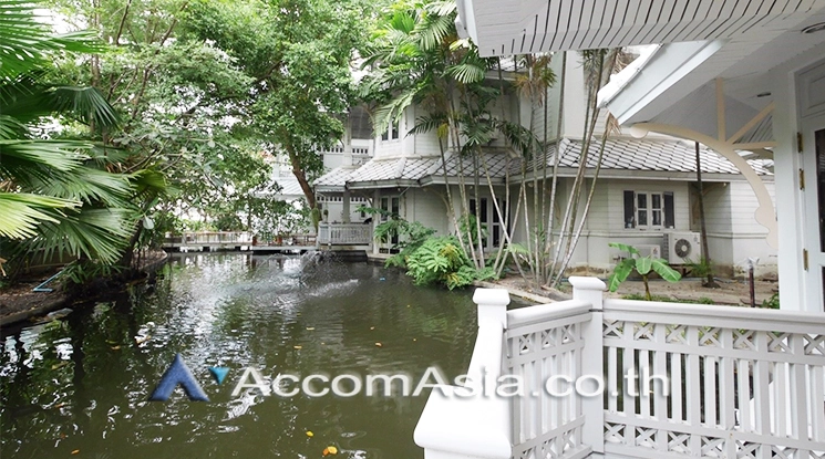 8  4 br House For Rent in Dusit ,Bangkok  at House by Chaophraya River 1817739