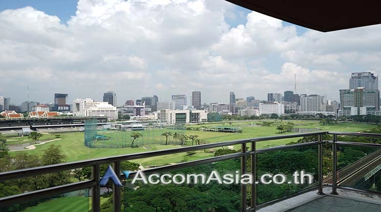 unit 4 Bedrooms  Condominium For Rent in Ploenchit, Bangkok  near BTS Ratchadamri (1517753)