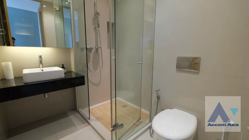 24  2 br Condominium For Rent in Silom ,Bangkok BTS Sala Daeng - MRT Silom at Saladaeng Residences 1517757