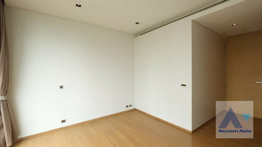 14  2 br Condominium For Rent in Silom ,Bangkok BTS Sala Daeng - MRT Silom at Saladaeng Residences 1517757