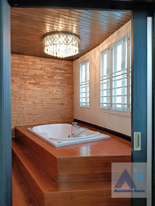 20  3 br Condominium for rent and sale in Sukhumvit ,Bangkok BTS Thong Lo at Fifty Fifth Tower 1517781