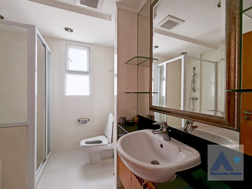 12  3 br Apartment For Rent in Sukhumvit ,Bangkok BTS Phrom Phong at Apartment with Top Facilities, Close to Emshere 1417783