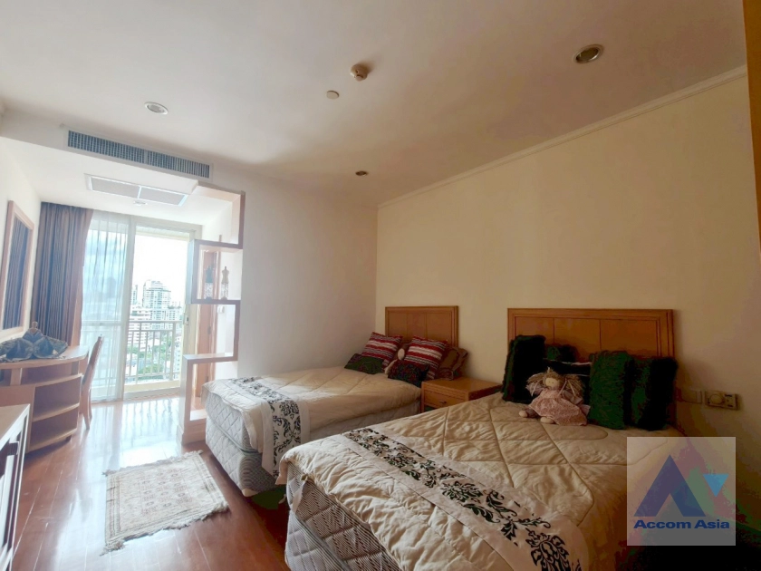 18  3 br Apartment For Rent in Sukhumvit ,Bangkok BTS Phrom Phong at Apartment with Top Facilities, Close to Emshere 1417783