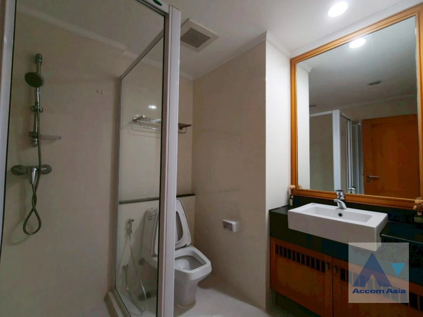 16  3 br Apartment For Rent in Sukhumvit ,Bangkok BTS Phrom Phong at Apartment with Top Facilities, Close to Emshere 1417783