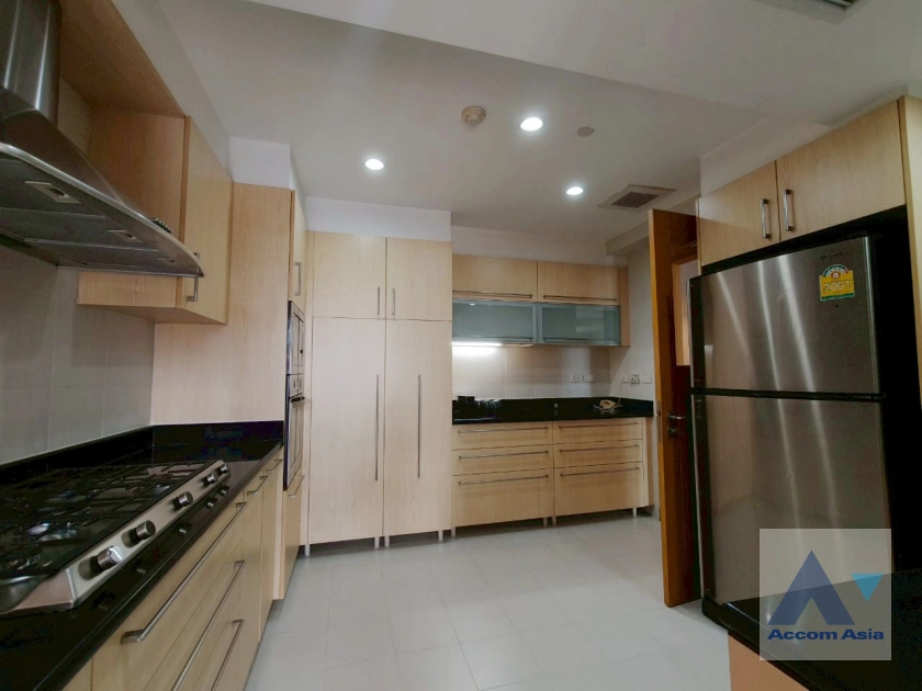 9  3 br Apartment For Rent in Sukhumvit ,Bangkok BTS Phrom Phong at Apartment with Top Facilities, Close to Emshere 1417783