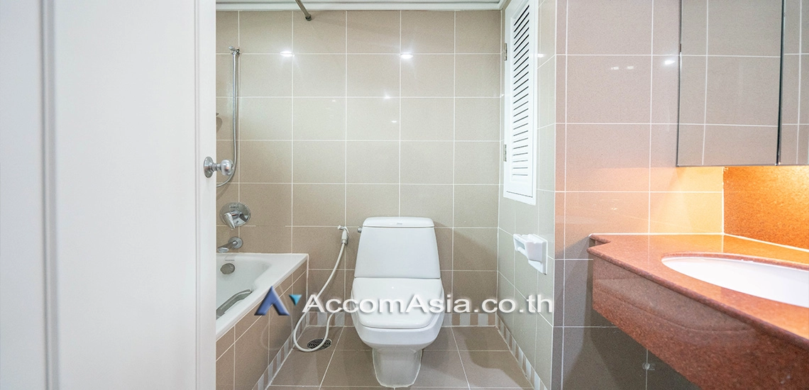 5  3 br Apartment For Rent in Sukhumvit ,Bangkok BTS Nana at Charming view of Sukhumvit 1417804