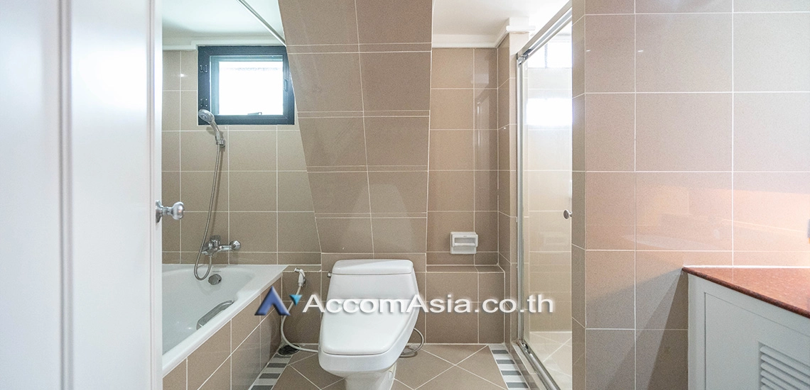 6  3 br Apartment For Rent in Sukhumvit ,Bangkok BTS Nana at Charming view of Sukhumvit 1417804
