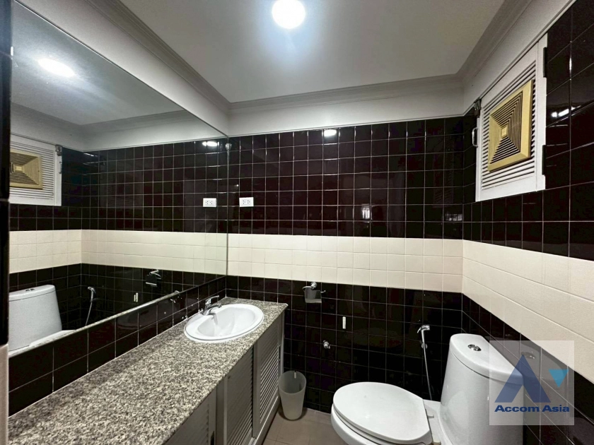 9  2 br Condominium for rent and sale in Sukhumvit ,Bangkok BTS Nana at The Heritage 1517805