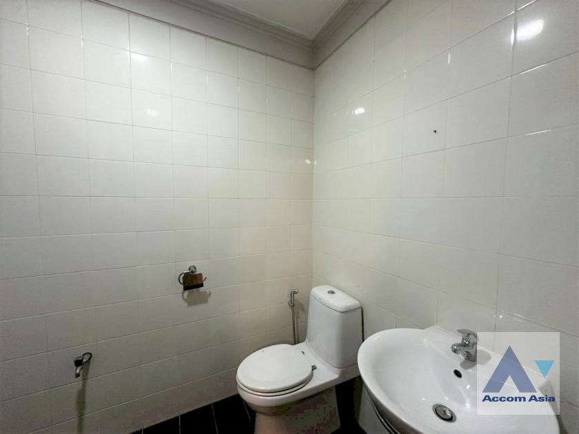 10  2 br Condominium for rent and sale in Sukhumvit ,Bangkok BTS Nana at The Heritage 1517805